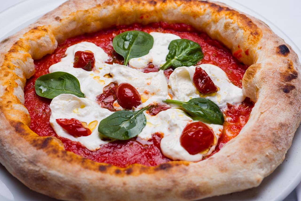 Domowa pizza – porady i przepis